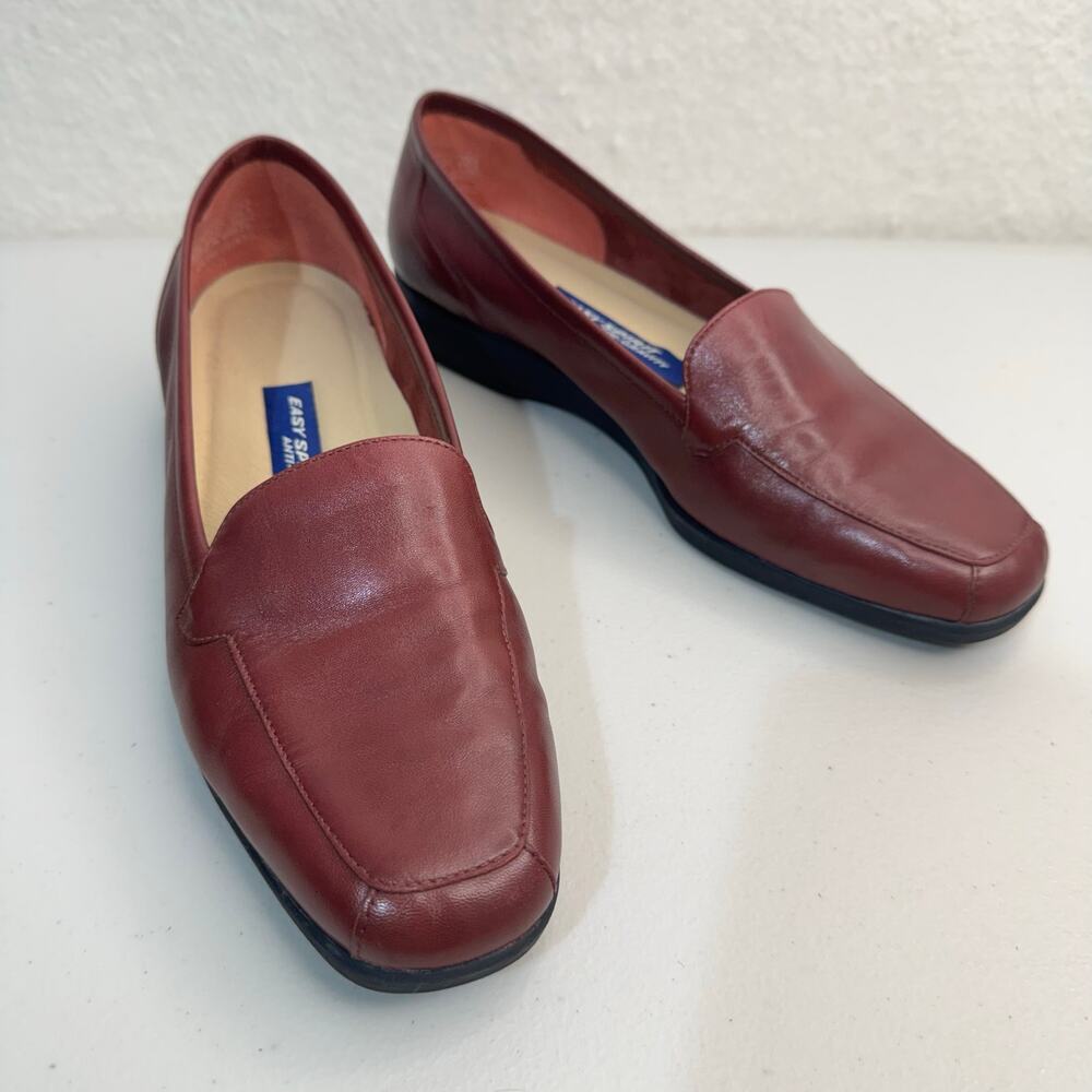 Easy Spirit Devitt Classic Loafer Congo/Red Leather Slip-On Comfort Shoe Size 10